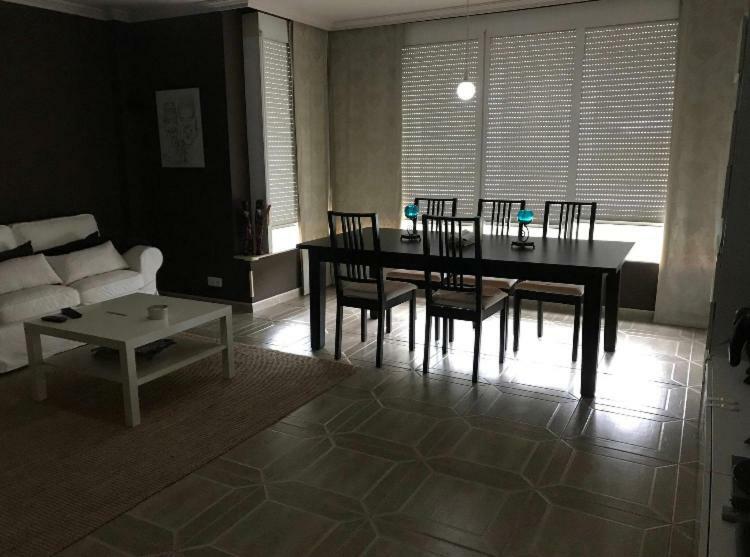 Casa Marduk Lägenhet Cee Exteriör bild